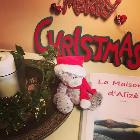La Maison D'alize بيت للعطل